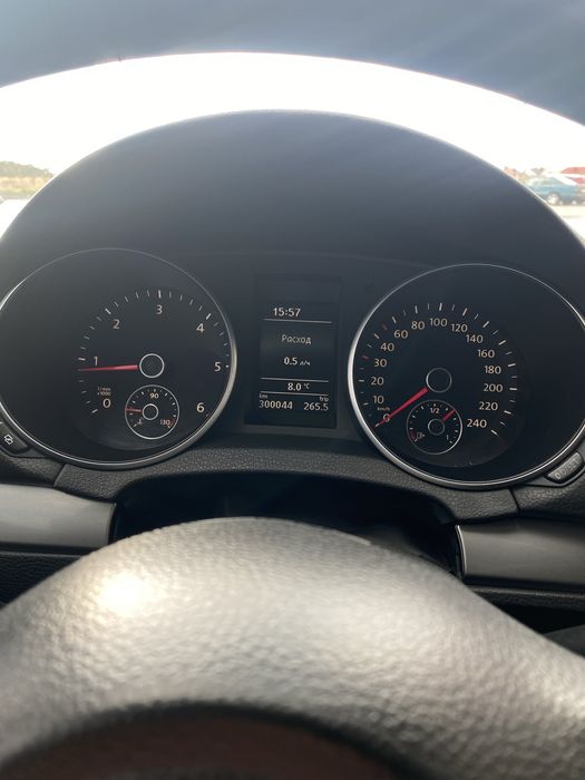 Продам гольф 6 1,6 дизель 2011р