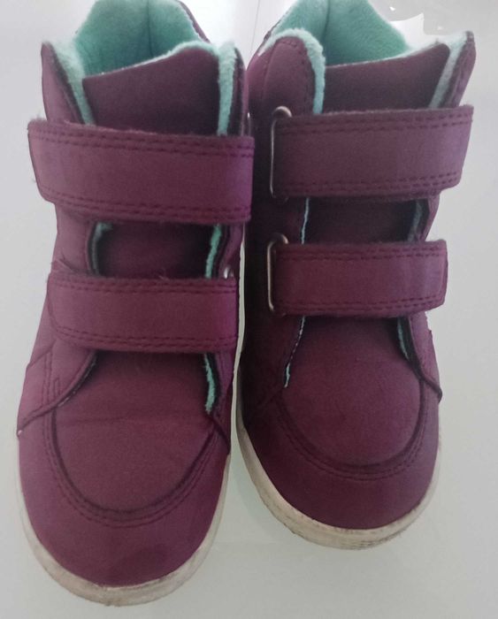 Botas tamanho 27 usadas uma vez