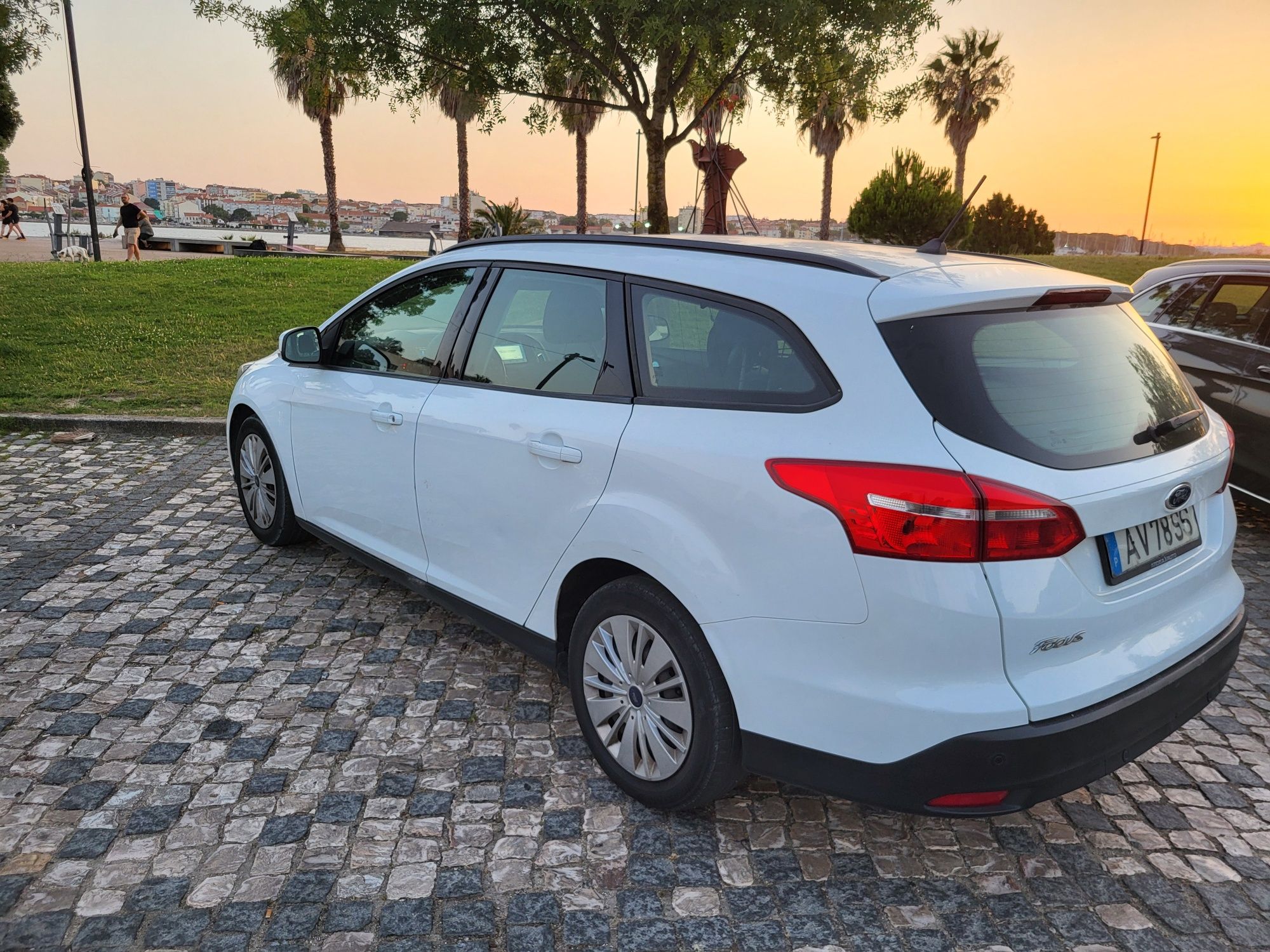 Ford focus branco 2018