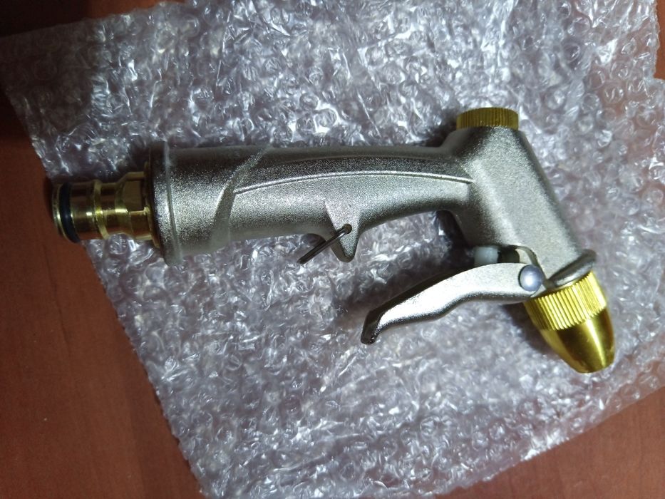 Pistolet do podlewania roślin