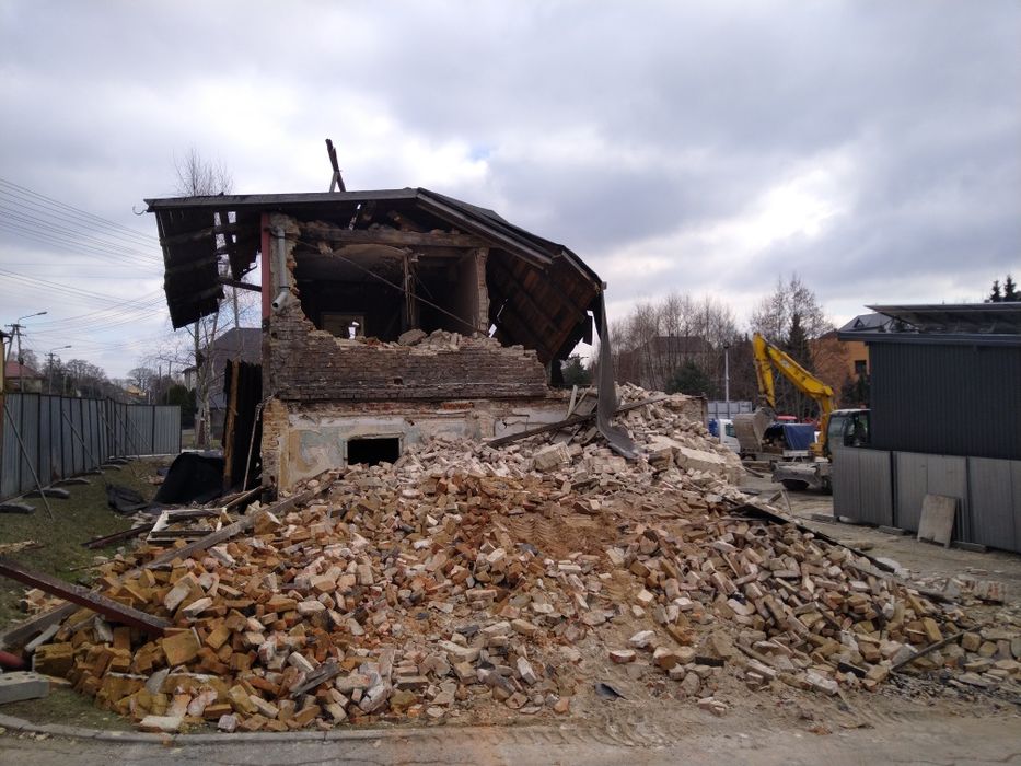 Rozbiórki , wyburzenia ,wywóz gruzu , korytowanie dróg ,place wjazdy