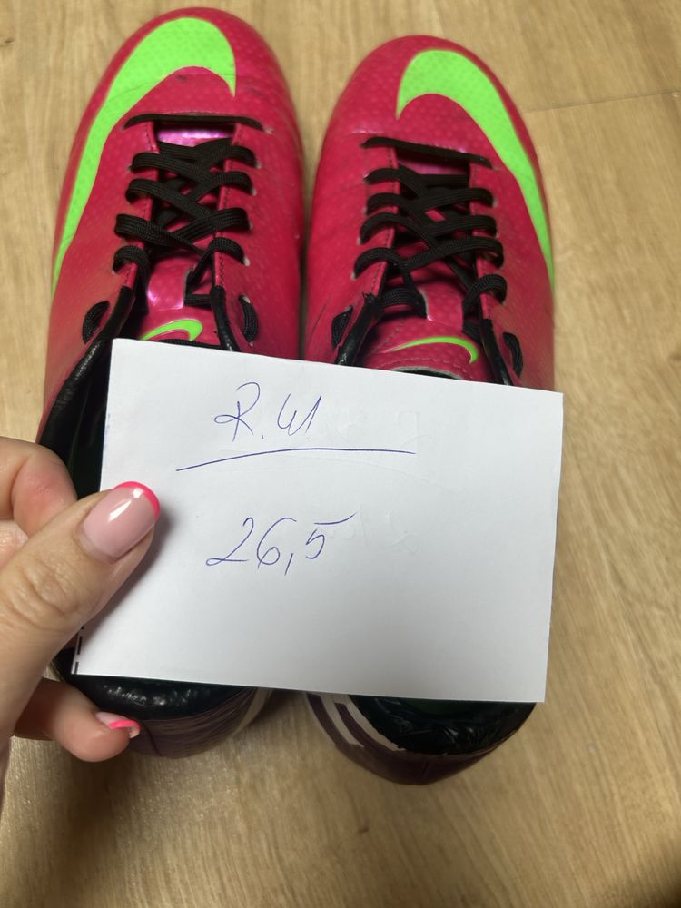 Buty piłkarskie korki Nike Mercurial r 41