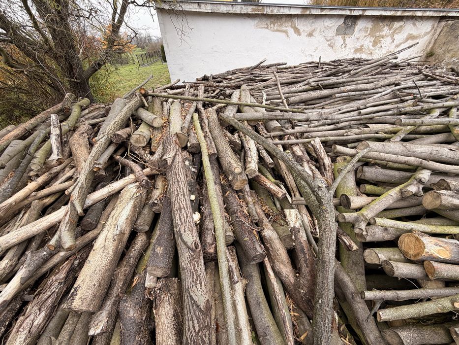 Drewno opałowe gałęziówka