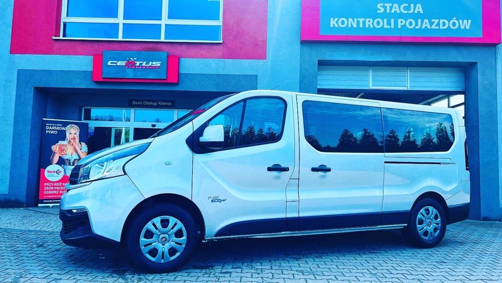 Wynajem busów 9-osobowych-Renault Traffic i Fiat Talento Extra Long