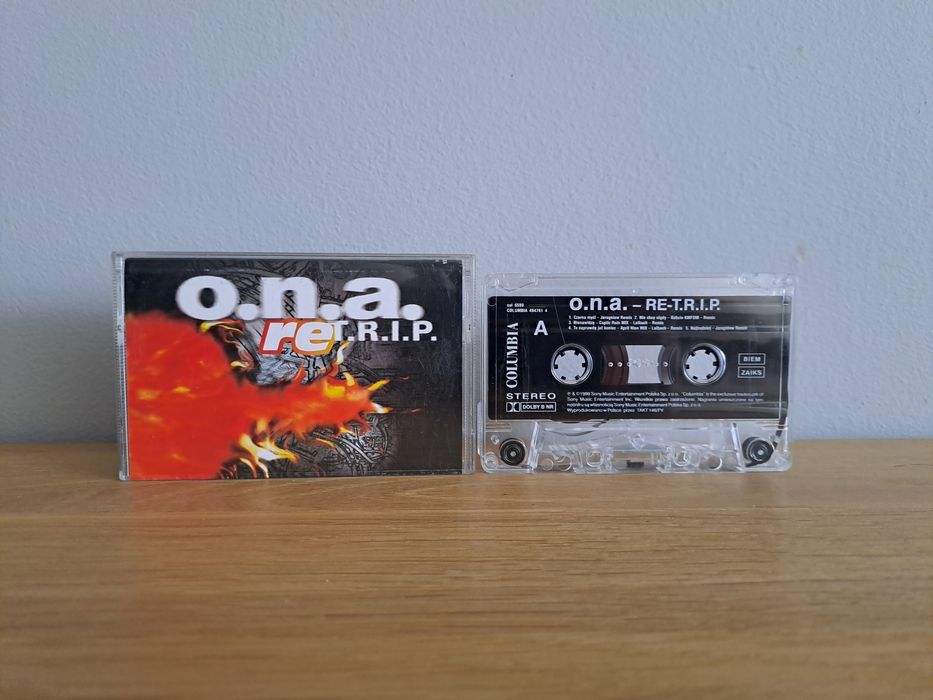 O.N.A re. T.R.I.P Kaseta
