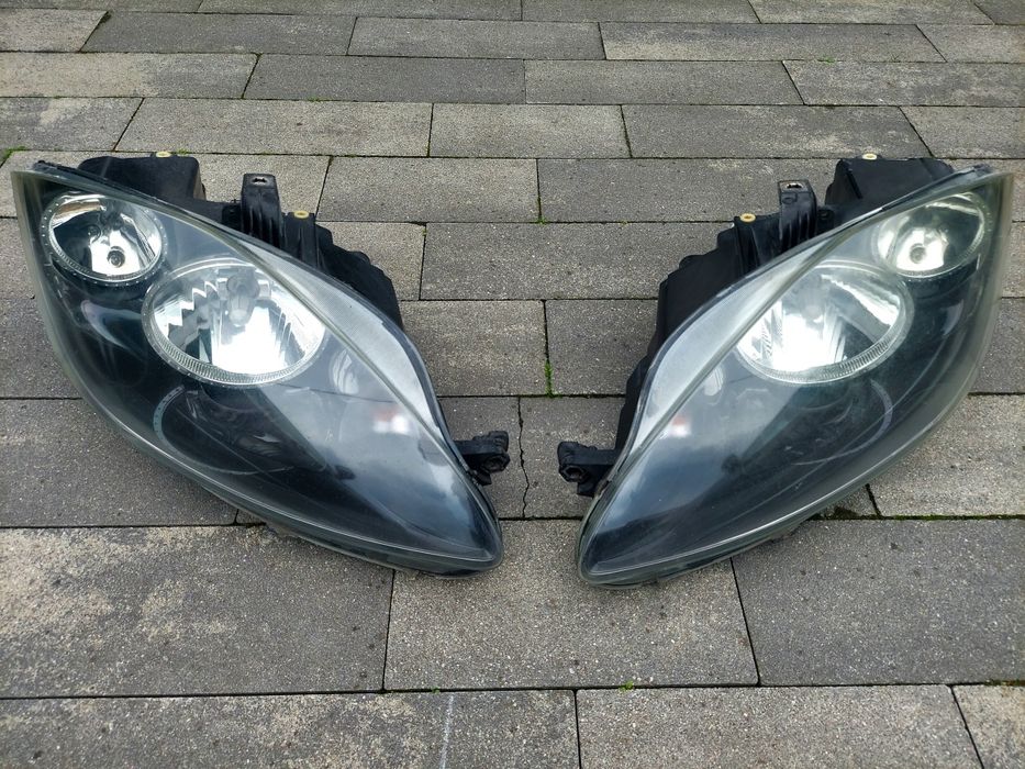 Lampa przód prawa lewa/europejska/ Seat altea, toledo 3, leon 2