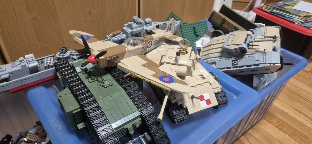 Klocki Cobi czołgi ok 10kg