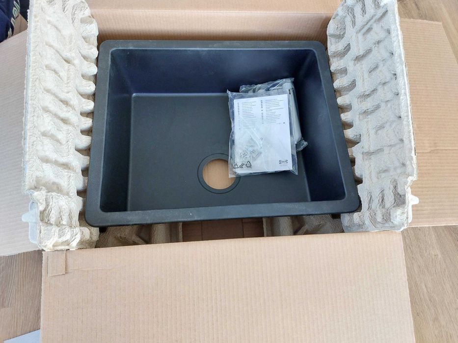 Czarny zlew Kilsviken Ikea