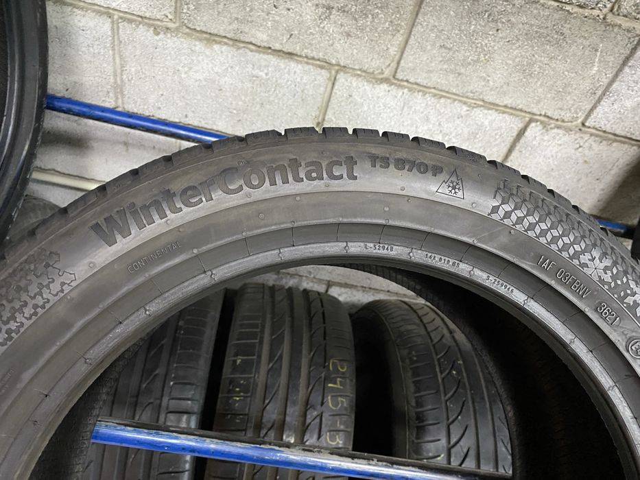 Зимові шини 245/45 R18 (100V) CONTINENTAL