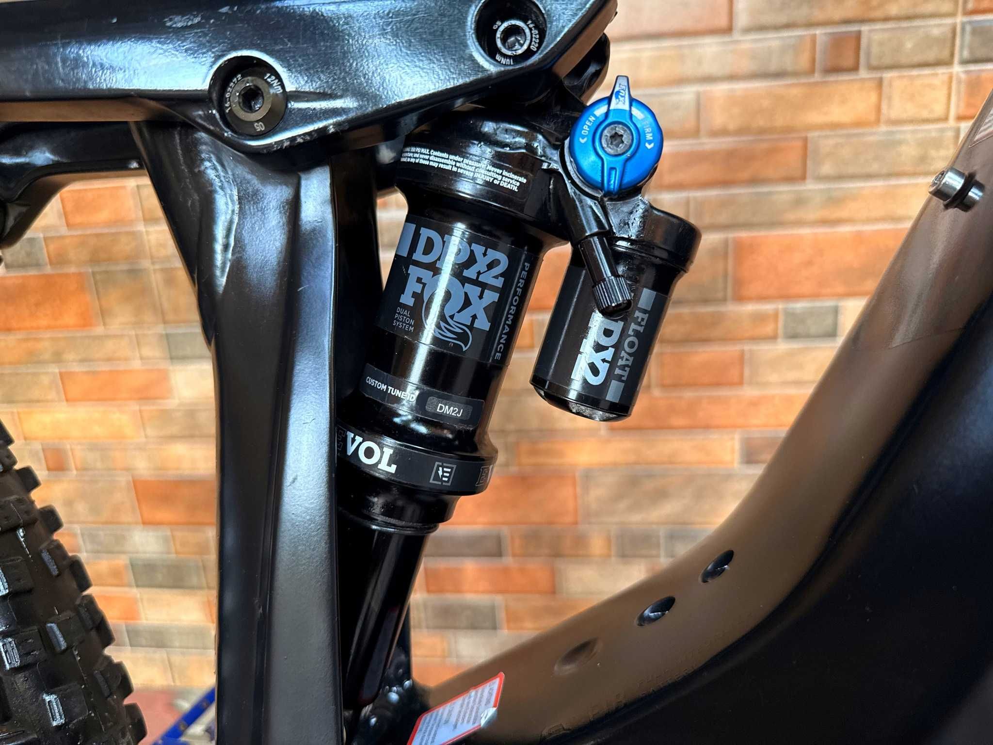 CUBE Stereo 27.5+"M-L" Shimano DEORE XT 1x11, FOX 170 mm BOSCH, ENDURO