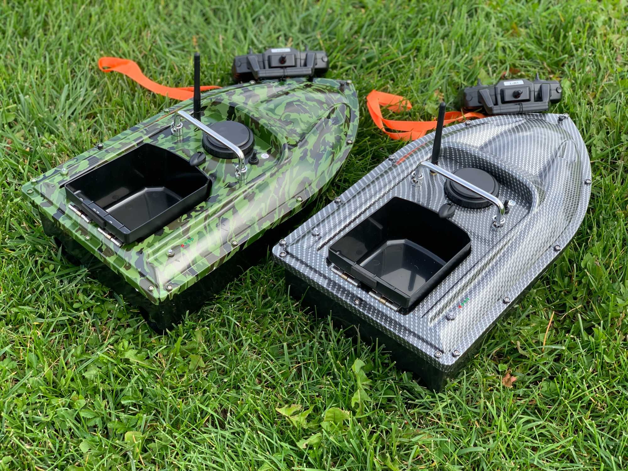 Nowa wędkarska, karpiowa łódka zanętową New Flytec D13 GPS Carbon\Camo