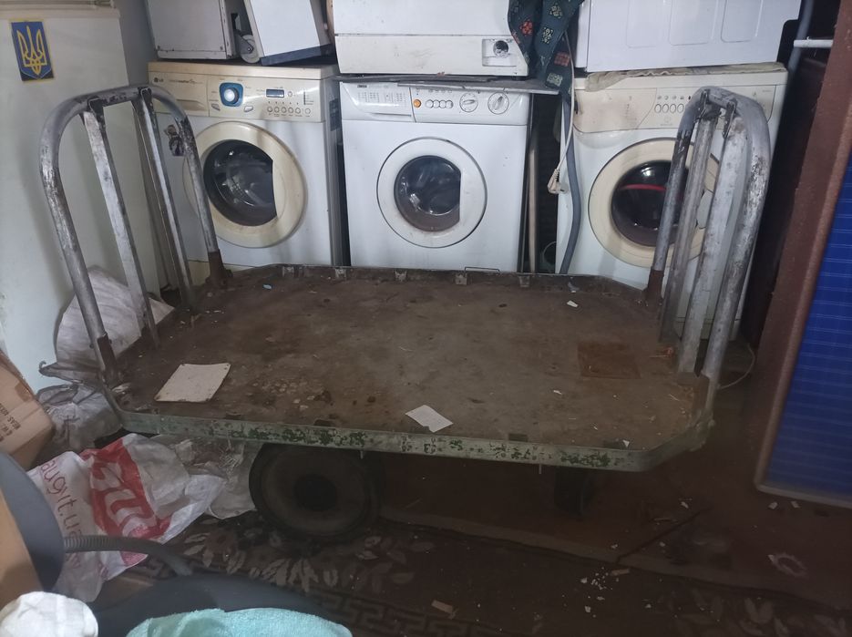 Тачка большая на трёх колесах алюминиевая