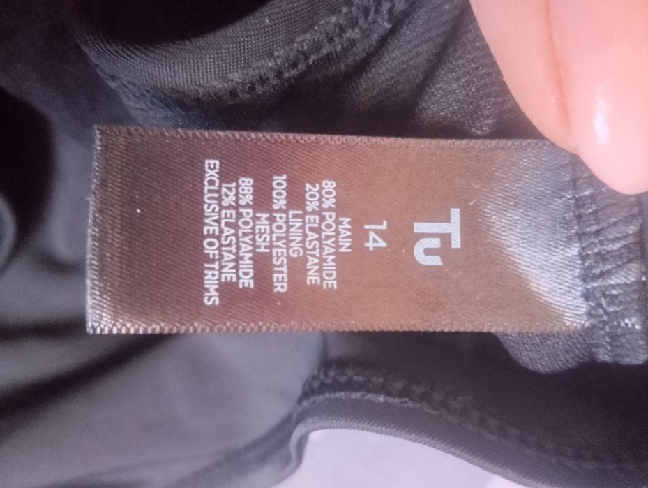 Купальник -платье 52-54.