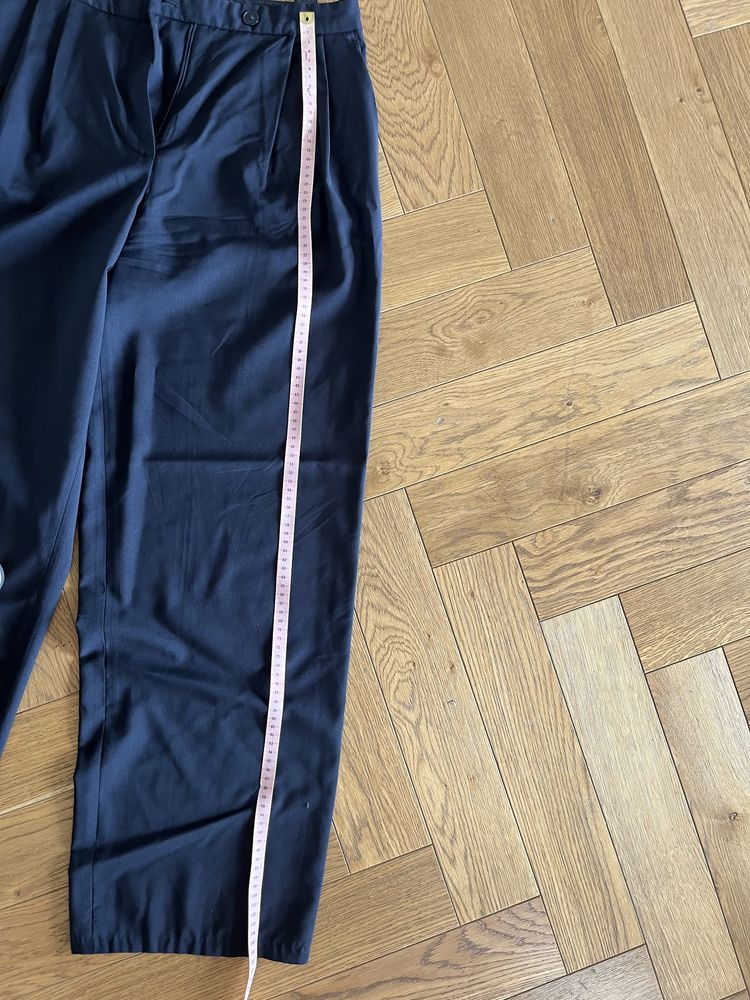 Spodnie materialowe Massimo dutti