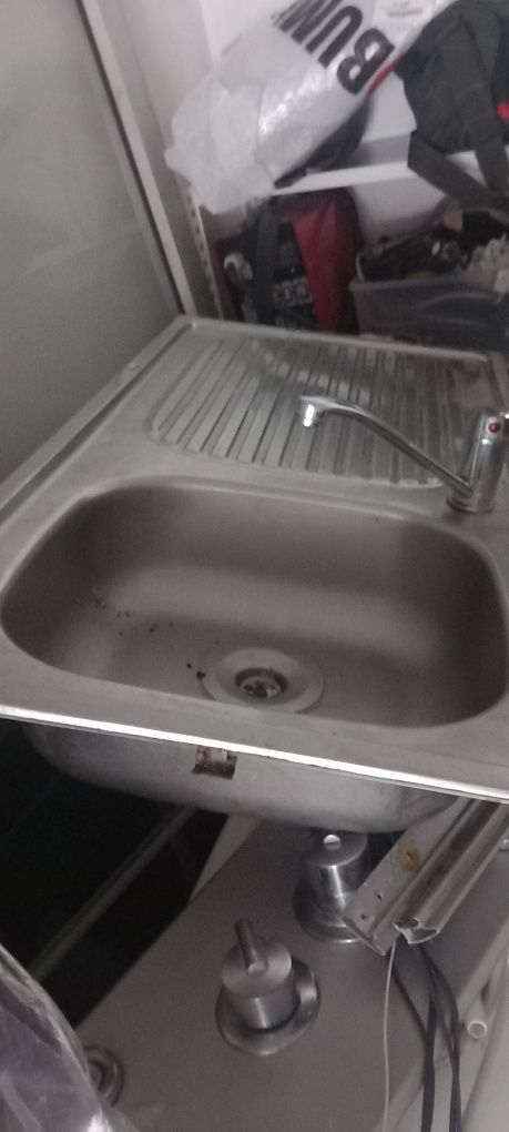 Lava loiças em inox c/misturadora