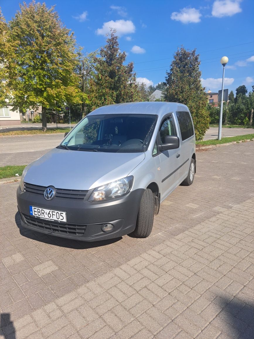 Sprzedam VW Caddy 1.6 TDI  rocznik 2012