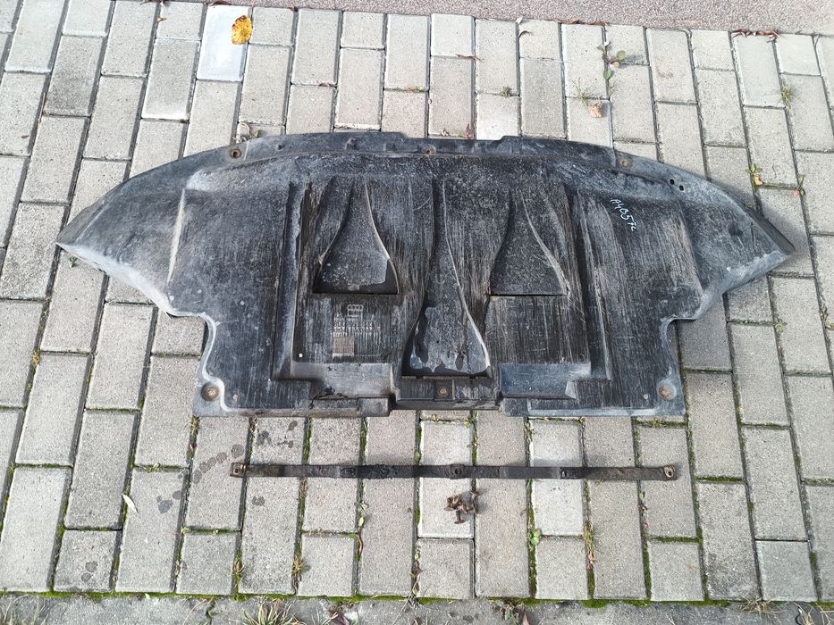 Osłona silnika dolna pod silnik Audi A4 B5 LIFT Passat B5 FL oryginal