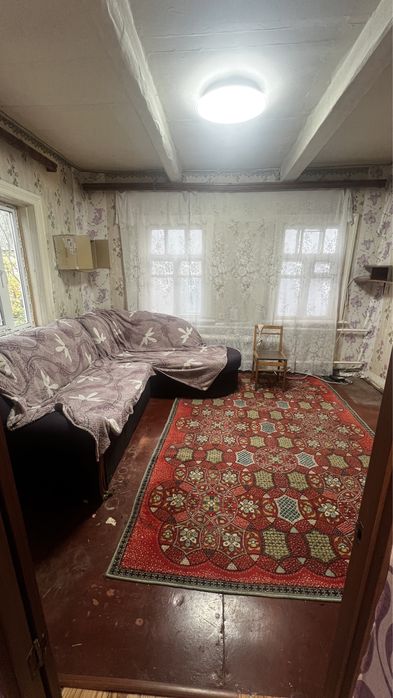 ТЕРМІНОВО! Продам будинок із зручностями в Узині