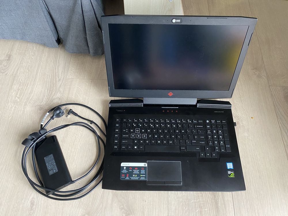 Laptop Omen HP 17 i7, 16 RAM, gtx1050ti
