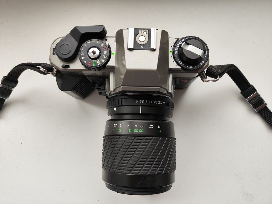 Фотоапарат Chinon CG-5 Sigma 70-210 f4-56