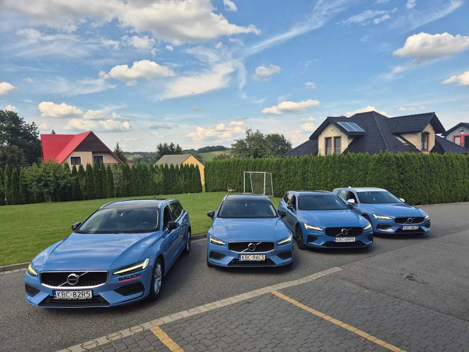 Wypożyczalnia wynajem samochodów aut osobowych 5 9 osobowe busy