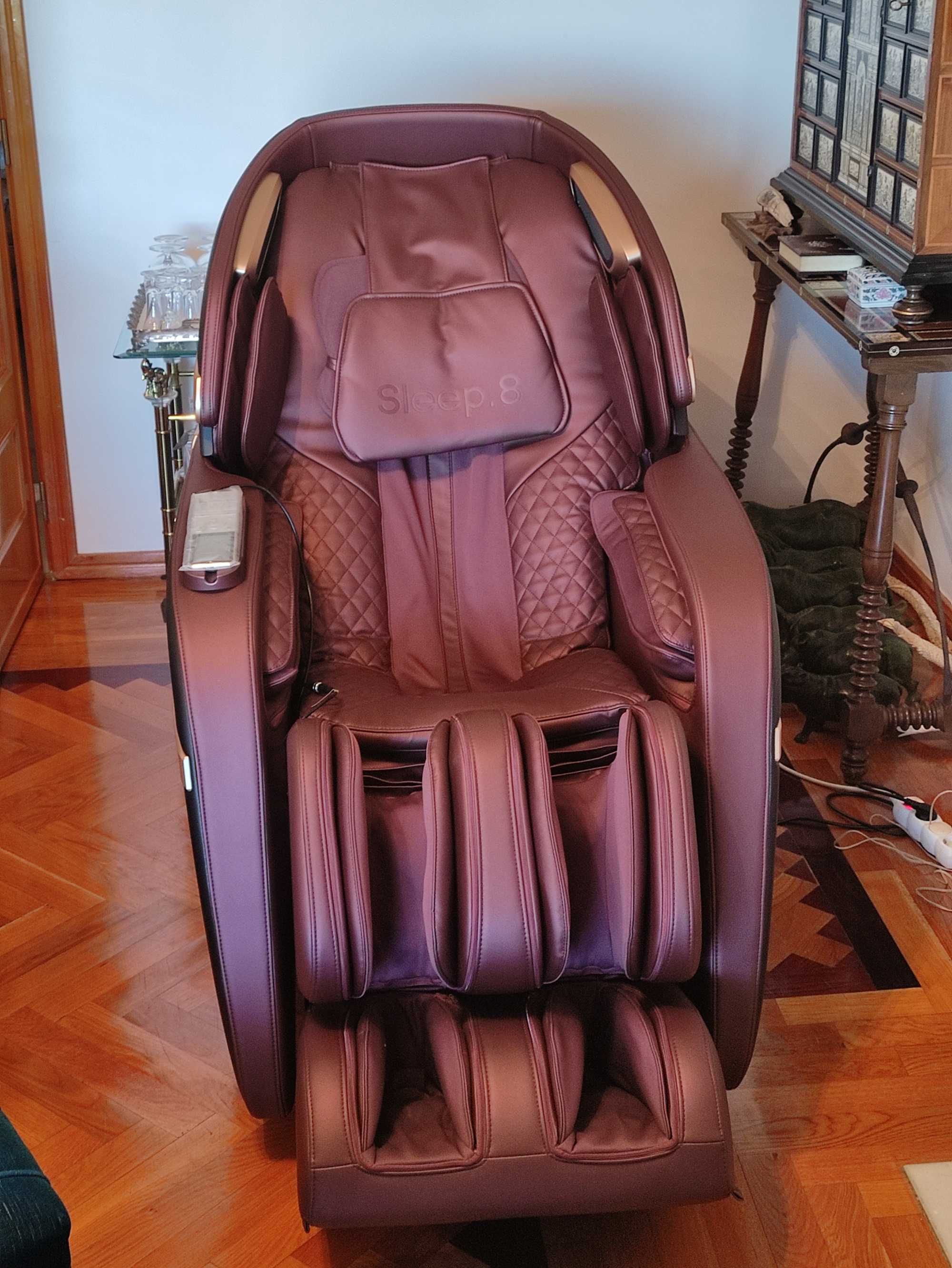 Poltrona / Cadeira de Massagem S8 Smart Jet -Pele sintética