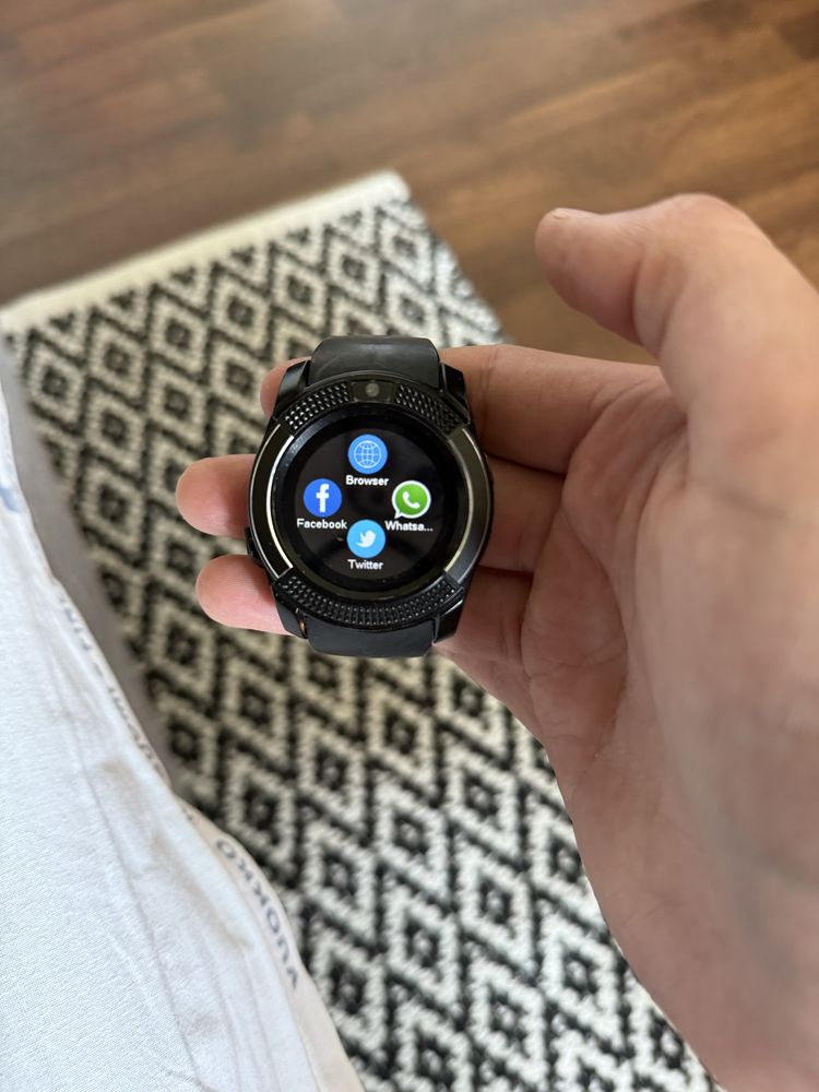 Zegarek Smartwatch v8 android