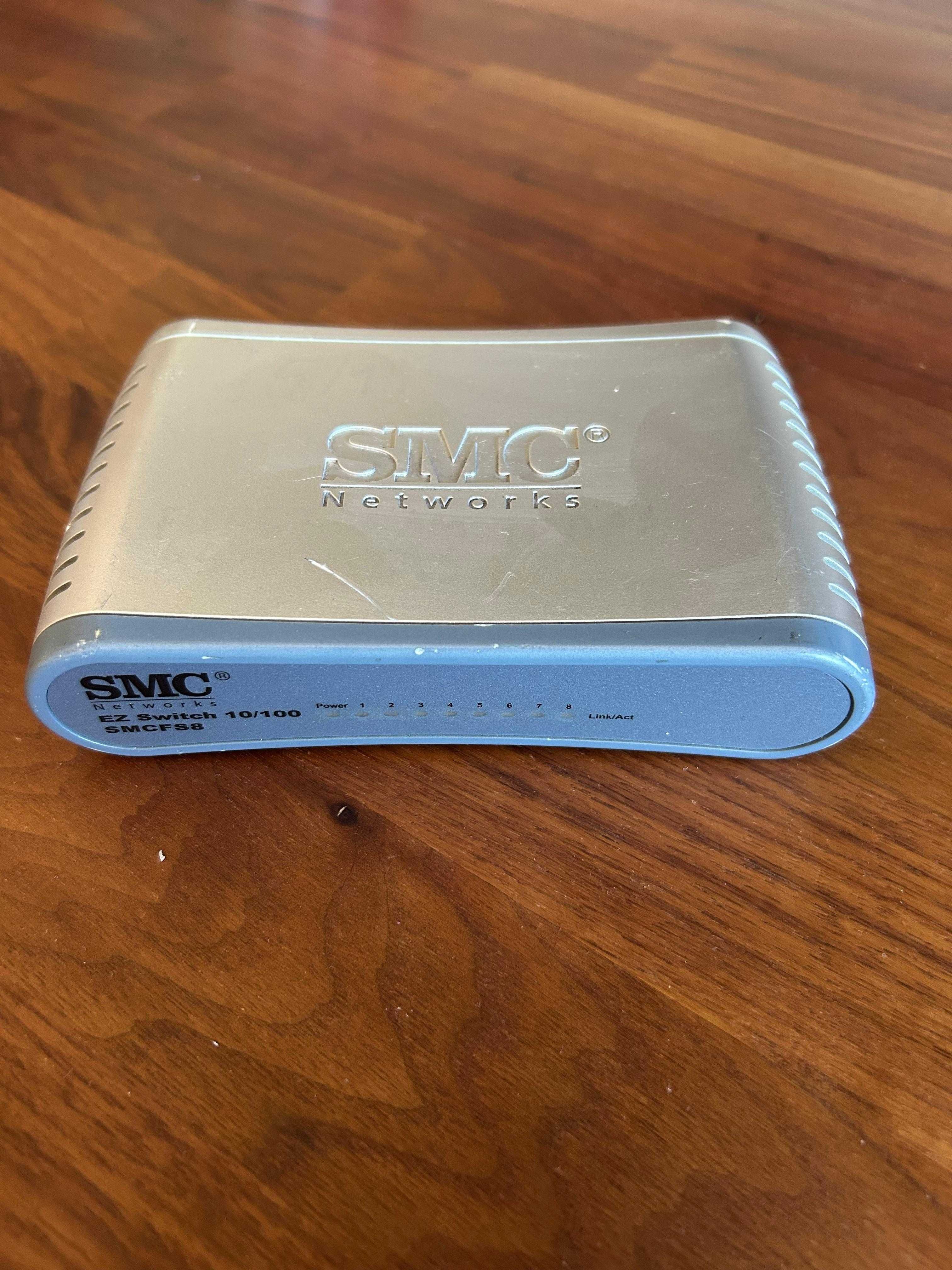 Switch SMC Networks SMCFS8 EU 10/100Mbps