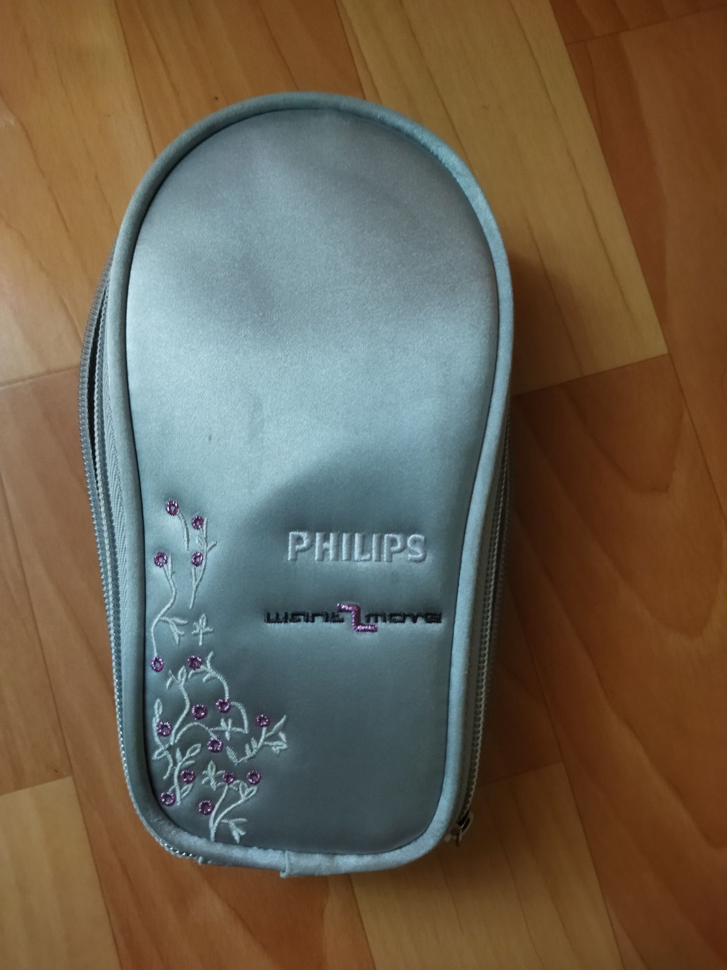 Продаю дорожный компактный утюжок для выравнивания волос Philips