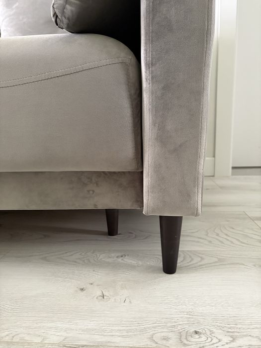 Piękna rozkładana sofa lady