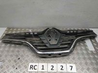 Renault (RVI) Captur 13-19 решітка радіатора з хромом (паяна) RC1227 6