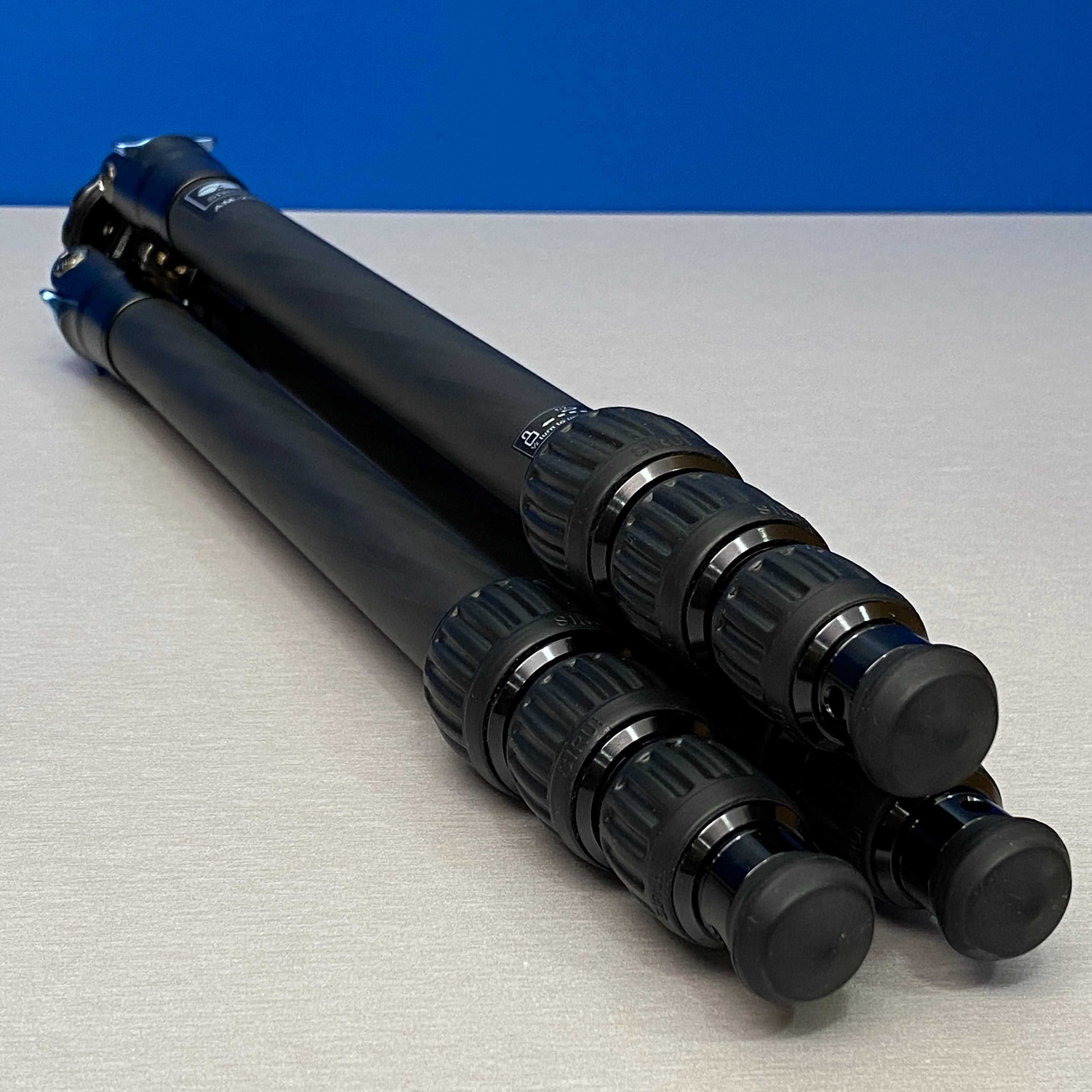 Tripé SIRUI AM-254 (Fibra de Carbono)