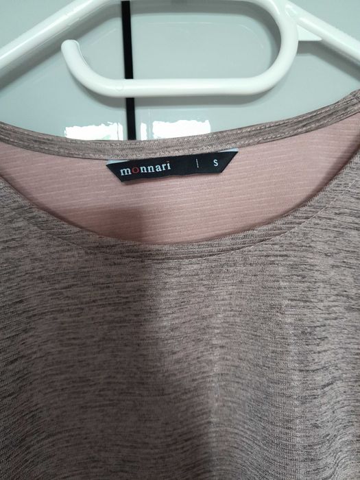Piękna bluza Monnari rozm S brudny róż metaliczny falbana
