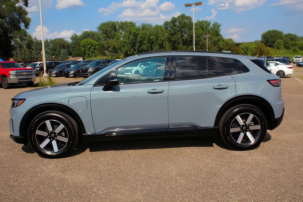 Honda Prologue      2024