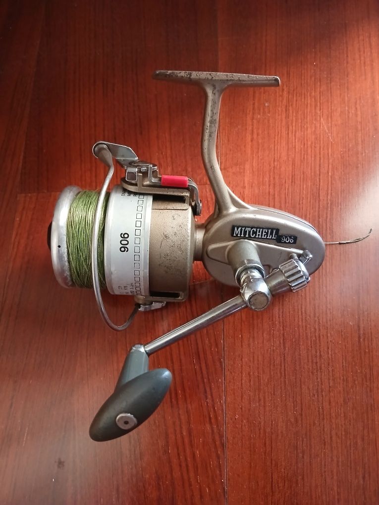 Carreto de pesca mitchell 906