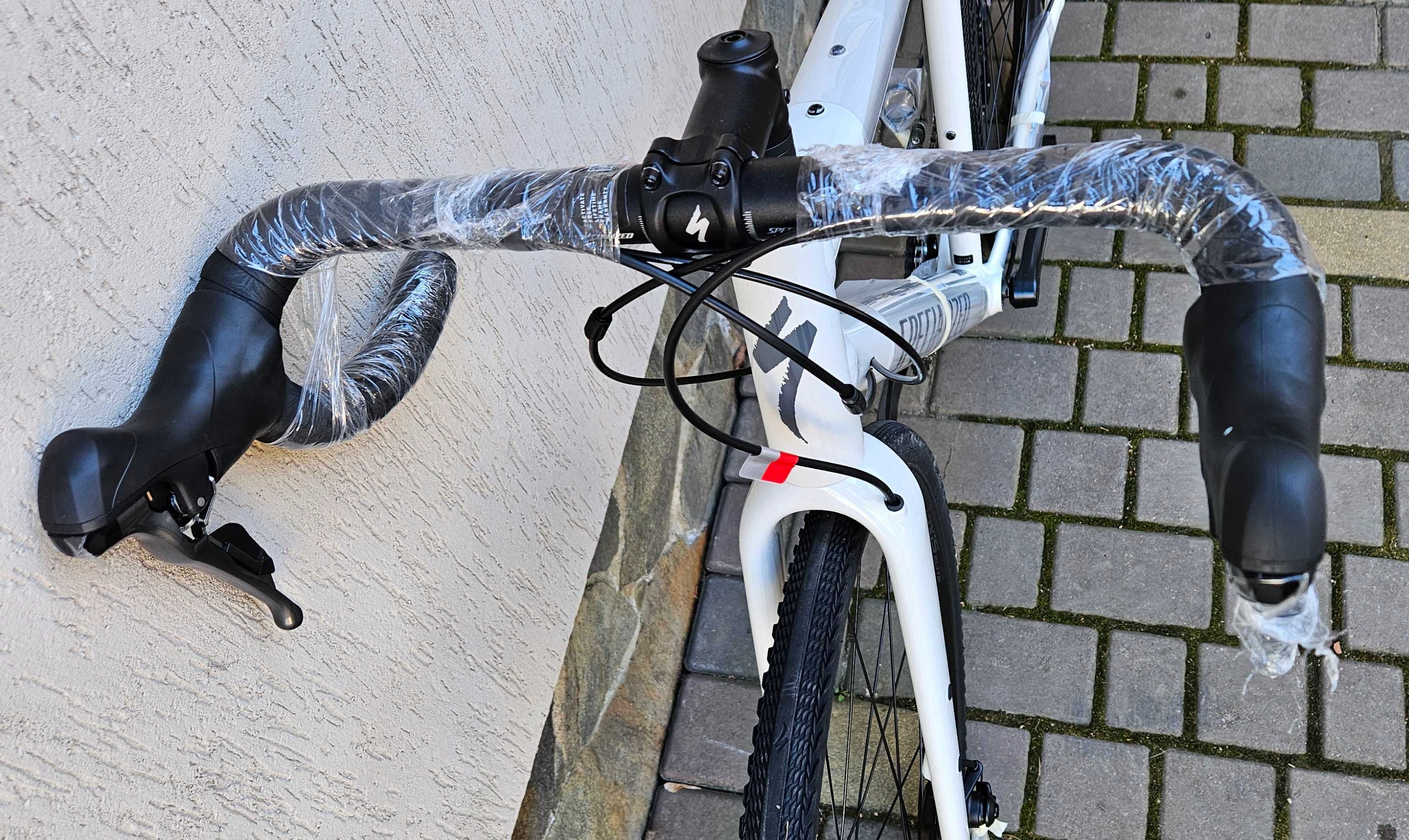 Specialized DIVERGE E5 COMP. 2025року. 49, 52, 54.