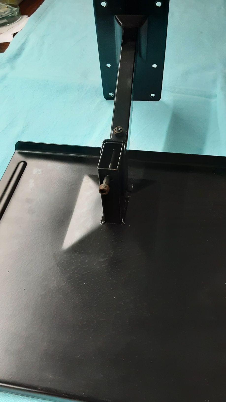 Base de suporte  para televisão de parede