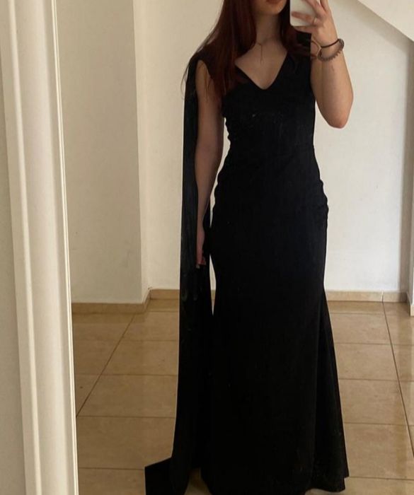 Розкішна максі сукня Boohoo. Довга чорна сукня S