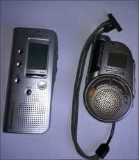 dois gravadores digitais de voz sony e olympus