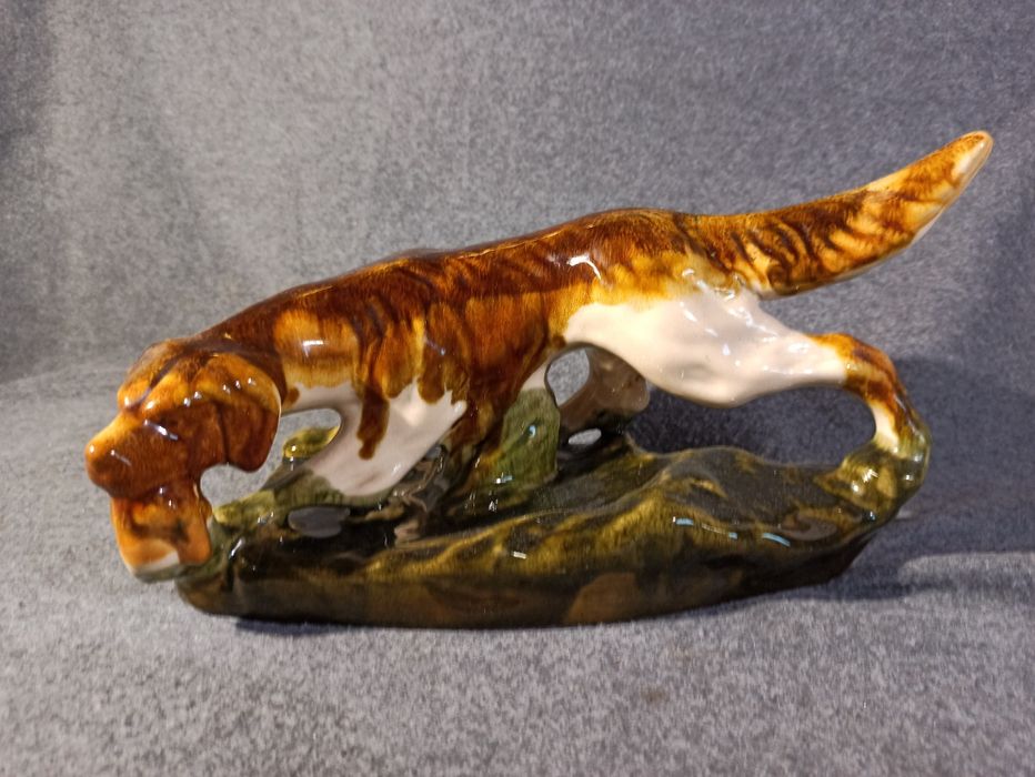 Duża Figurka Psa myśliwskiego z kaczką