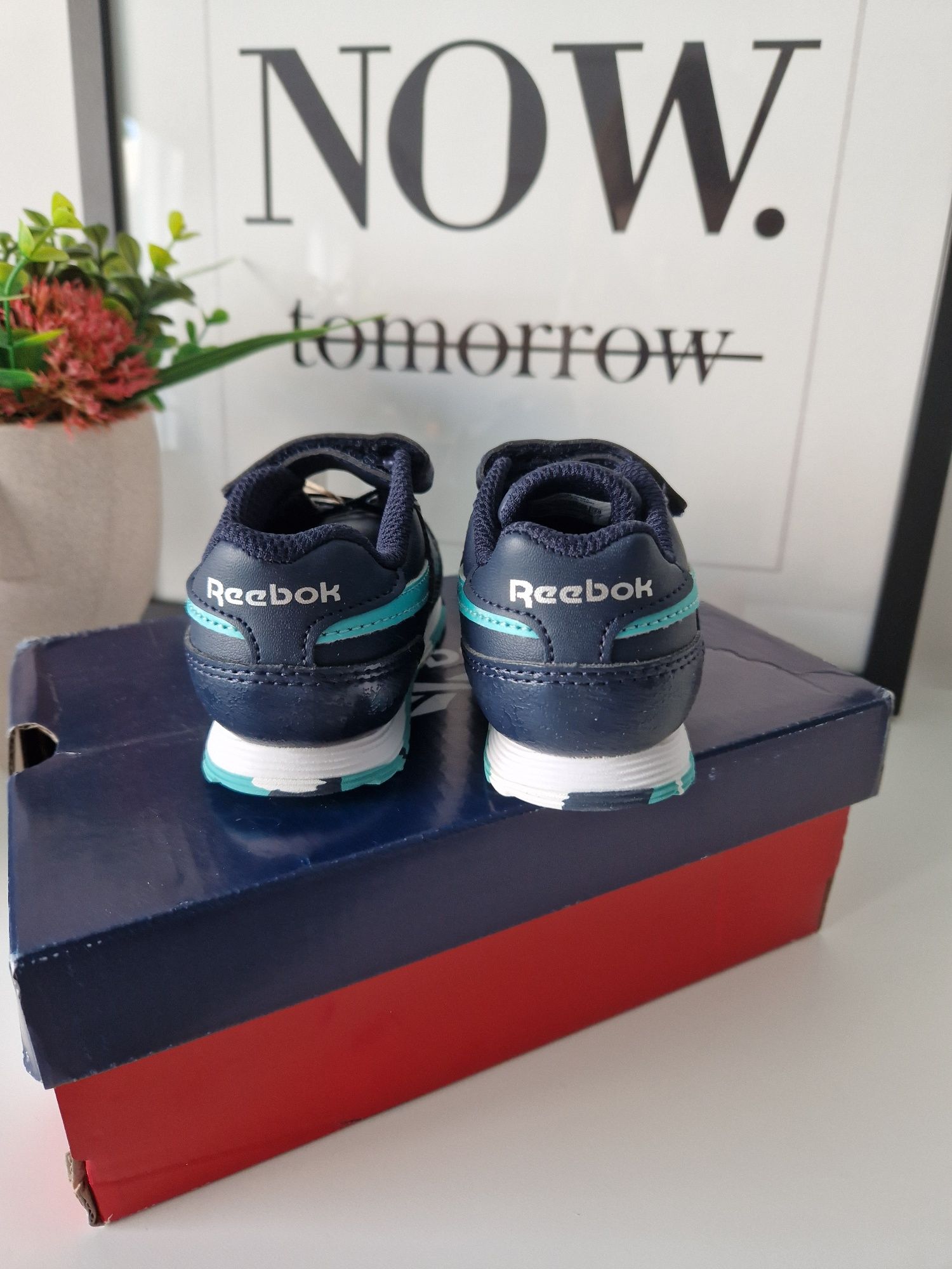 Reebok T.21 novas