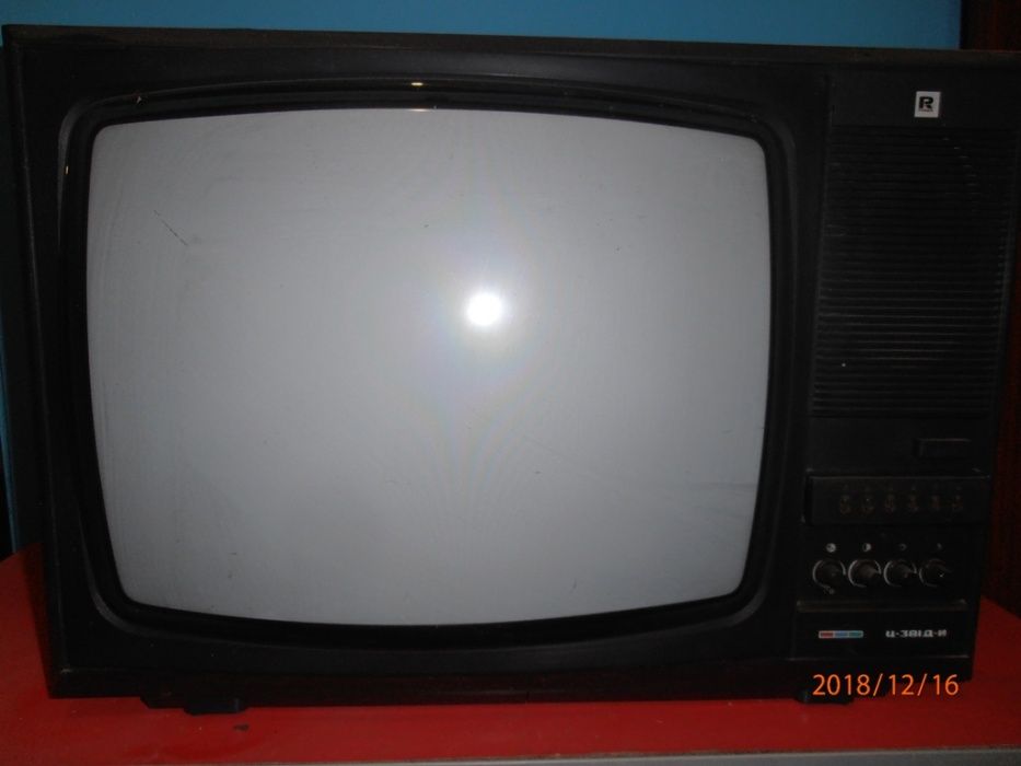 Телевизор рубин цветной