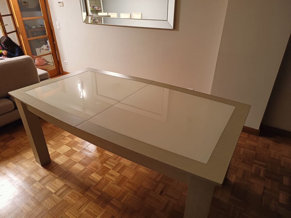 Mesa de jantar extensivel