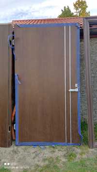 Drzwi wewnętrzne 108 cm szerokość
