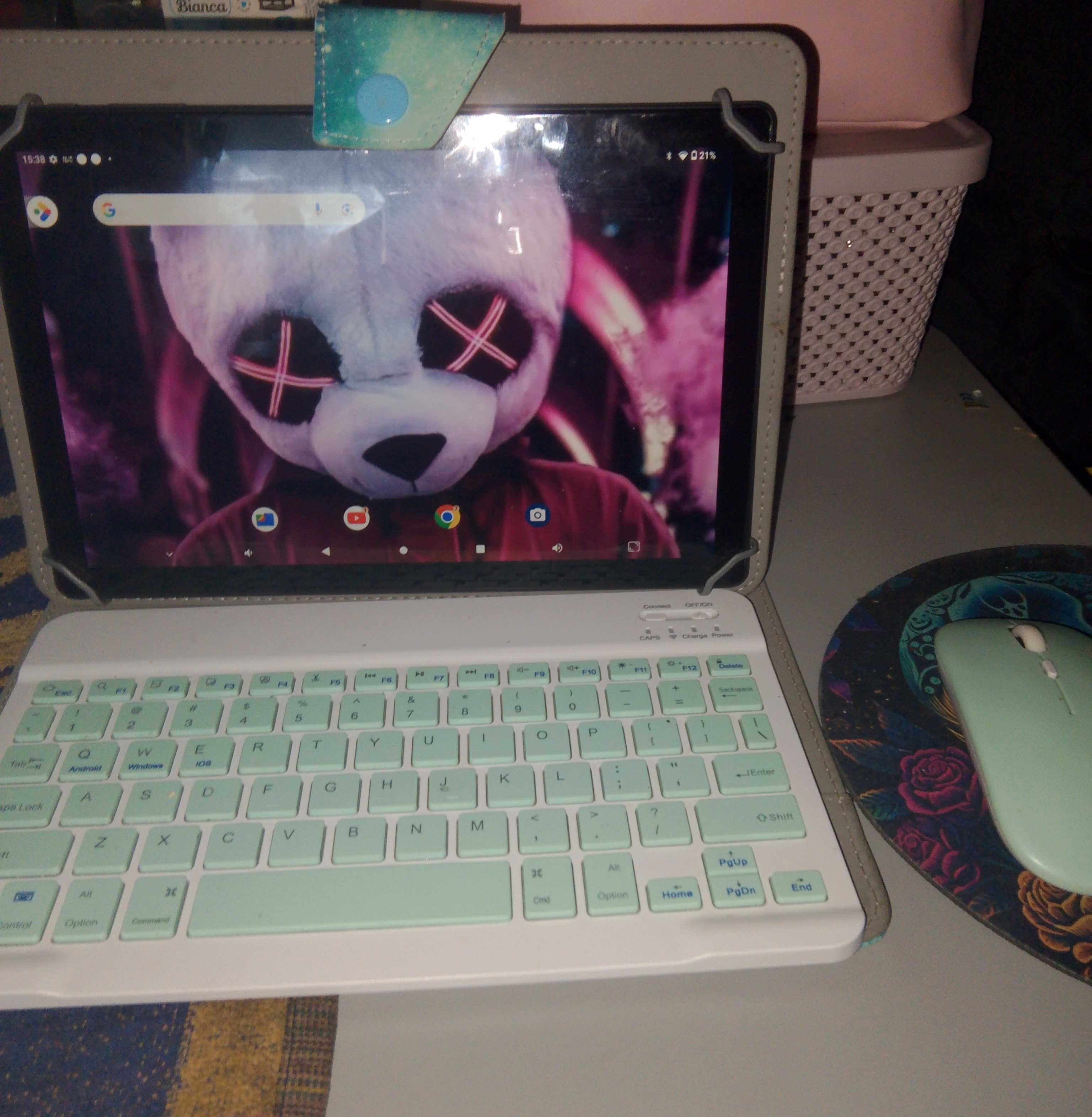 Tablet 10 novo com teclado e rato oferta comando