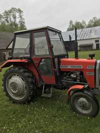 Traktor massey ferguson