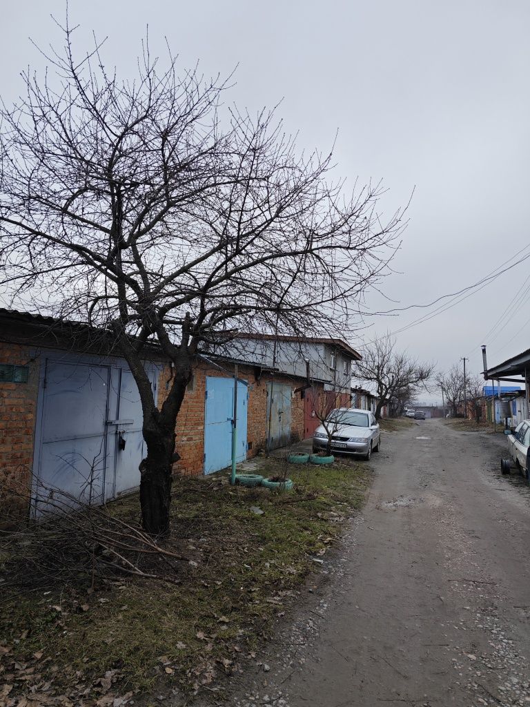 Продам гараж з документами Елінг