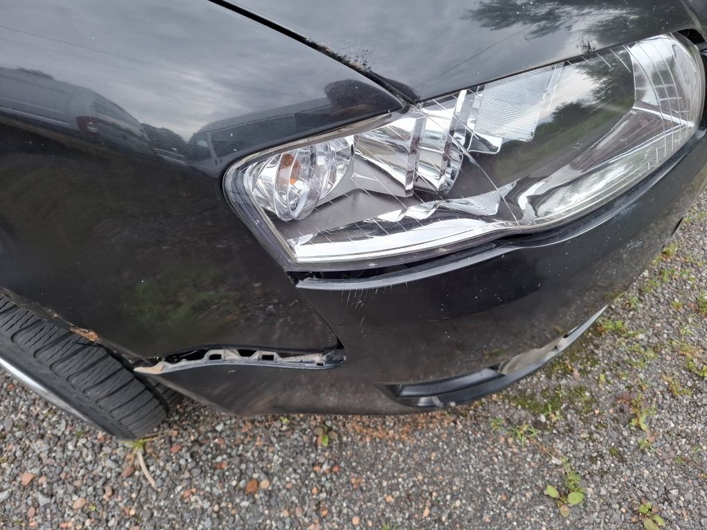Audi A4  1.9 TDI 2004 ubezpieczenie 11.2025 przegląd 03.2026 r