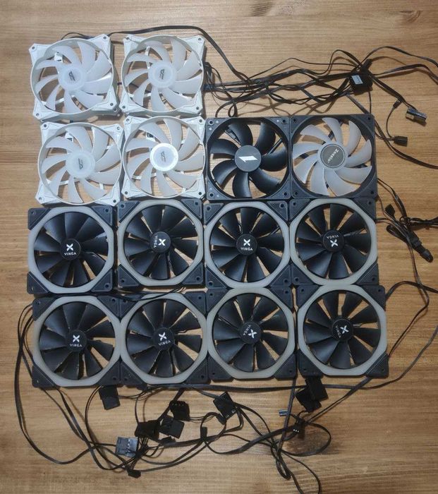 1 лот - 14 кулерів