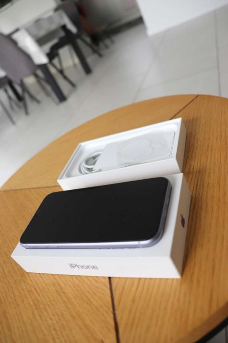 iPhone 11 – Stan idealny, pełny zestaw!